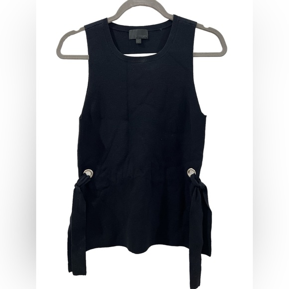 INTERMIX Top Black Leigh Grommet Sleeveless Size Small‎ - Picture 3 of 9